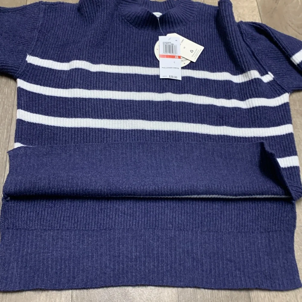Womens NWT Hippie Rose‎ Stripe Crewneck Pullover Sweater